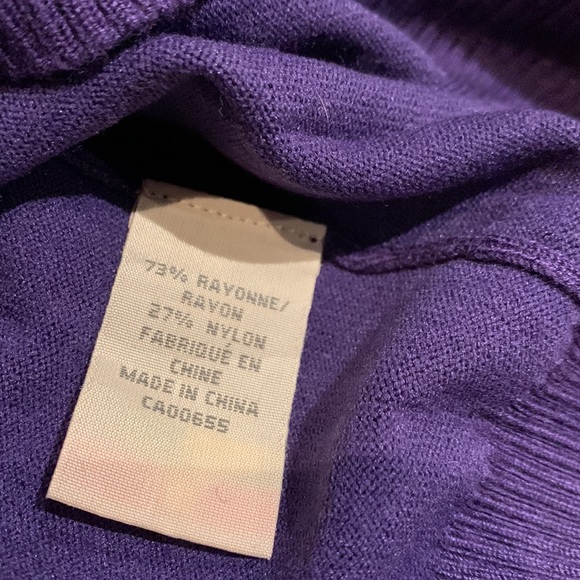 VEUC/LIKE NEW RW&CO Purple Turtleneck - size XL - Picture 11 of 15